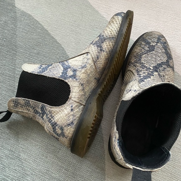 Dr. Martens snakeskin Chelsea boots, size 9 - Picture 2 of 5